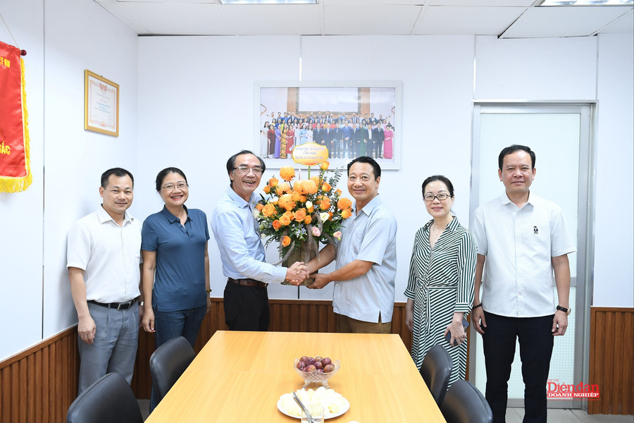 TRÂN TRỌNG CẢM ƠN