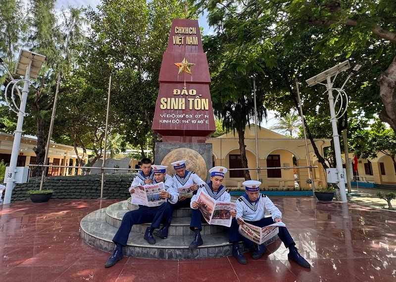 Trường Sa trong trái tim người làm báo
