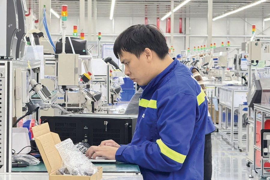 Nâng cao năng lực tự chủ và cạnh tranh quốc gia