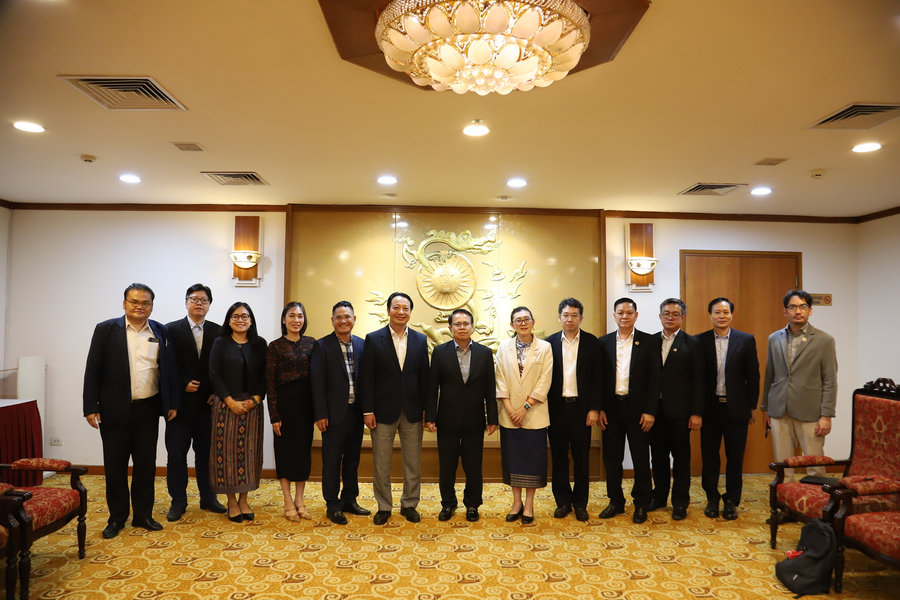 VCCI đồng hành cùng Bộ Tài chính Lào trong phát triển doanh nghiệp và thu hút đầu tư