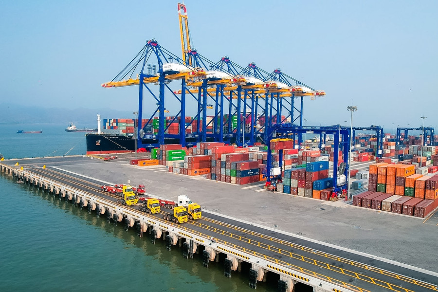 "Lá chắn" thương mại trước các chính sách thuế quan Mỹ