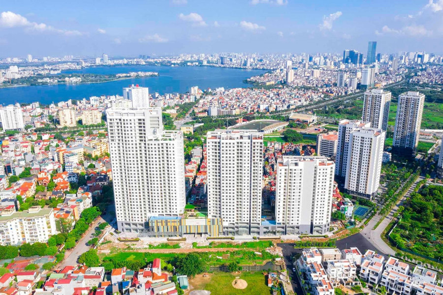 Cơ hội nào để cổ phiếu ngành bất động sản thoát đáy?