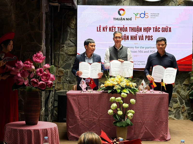 “MANG TINH HOA BIA ĐỨC ĐẾN VỚI NGƯỜI TIÊU DÙNG VIỆT”