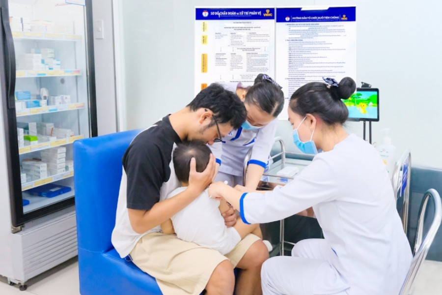 VNVC và Sanofi tăng tốc xây dựng năng lực tự chủ sản xuất vắc xin thế hệ mới tại Việt Nam