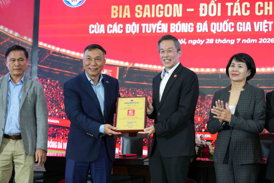 SABECO tiếp tục đồng hành cùng các đội tuyển bóng đá quốc gia Việt Nam giai đoạn 2026-2029