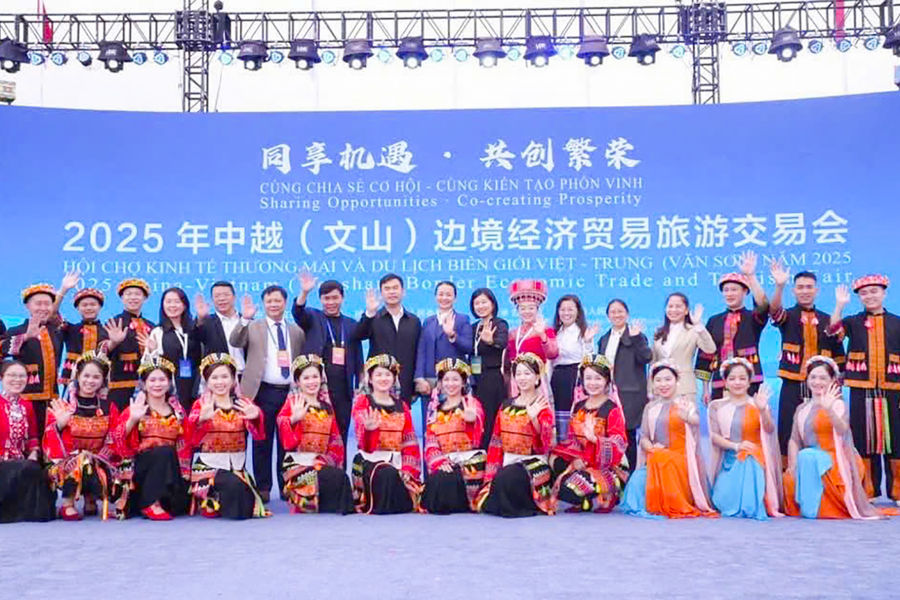 Nghệ thuật dân tộc góp phần định vị thương hiệu du lịch Tuyên Quang