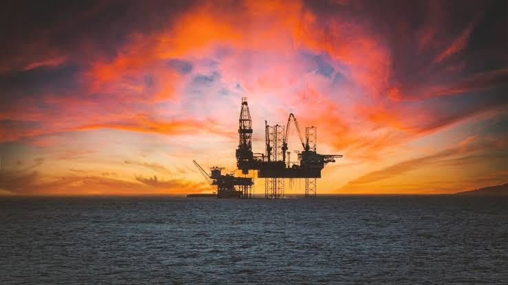 Xung đột Trung Đông đẩy lợi nhuận Big Oil tăng vọt