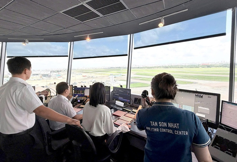 Công ty quản lý bay vi phạm trong sử dụng vốn và tài sản
