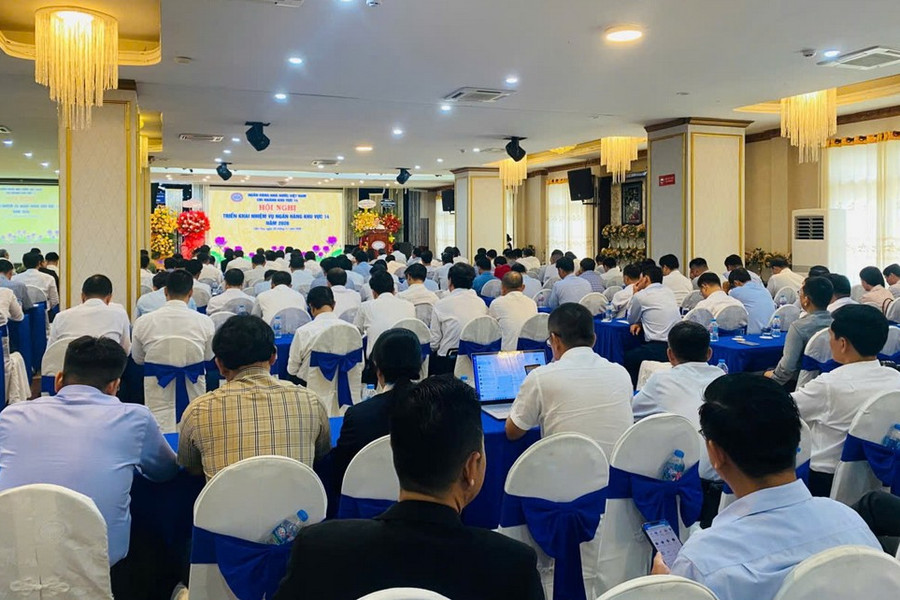 Khơi thông dòng vốn, thúc đẩy chuyển đổi số, đồng hành cùng tăng trưởng bền vững
