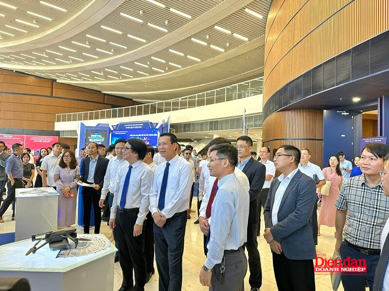 Ứng dụng công nghệ, AI vào phát triển kinh tế số, đô thị thông minh