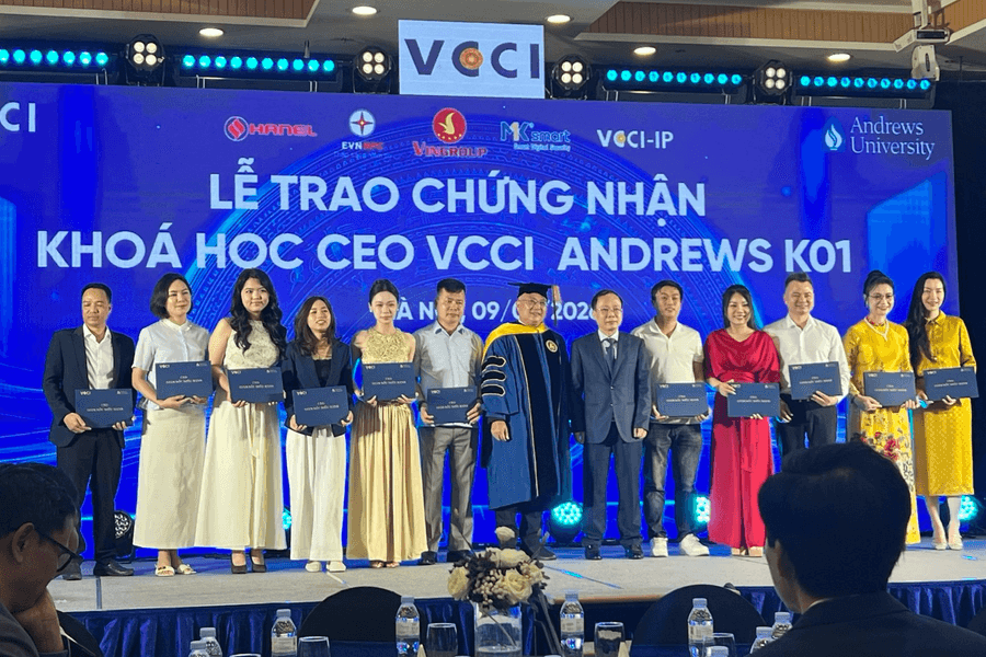VCCI hỗ trợ kết nối cộng đồng CEO Việt